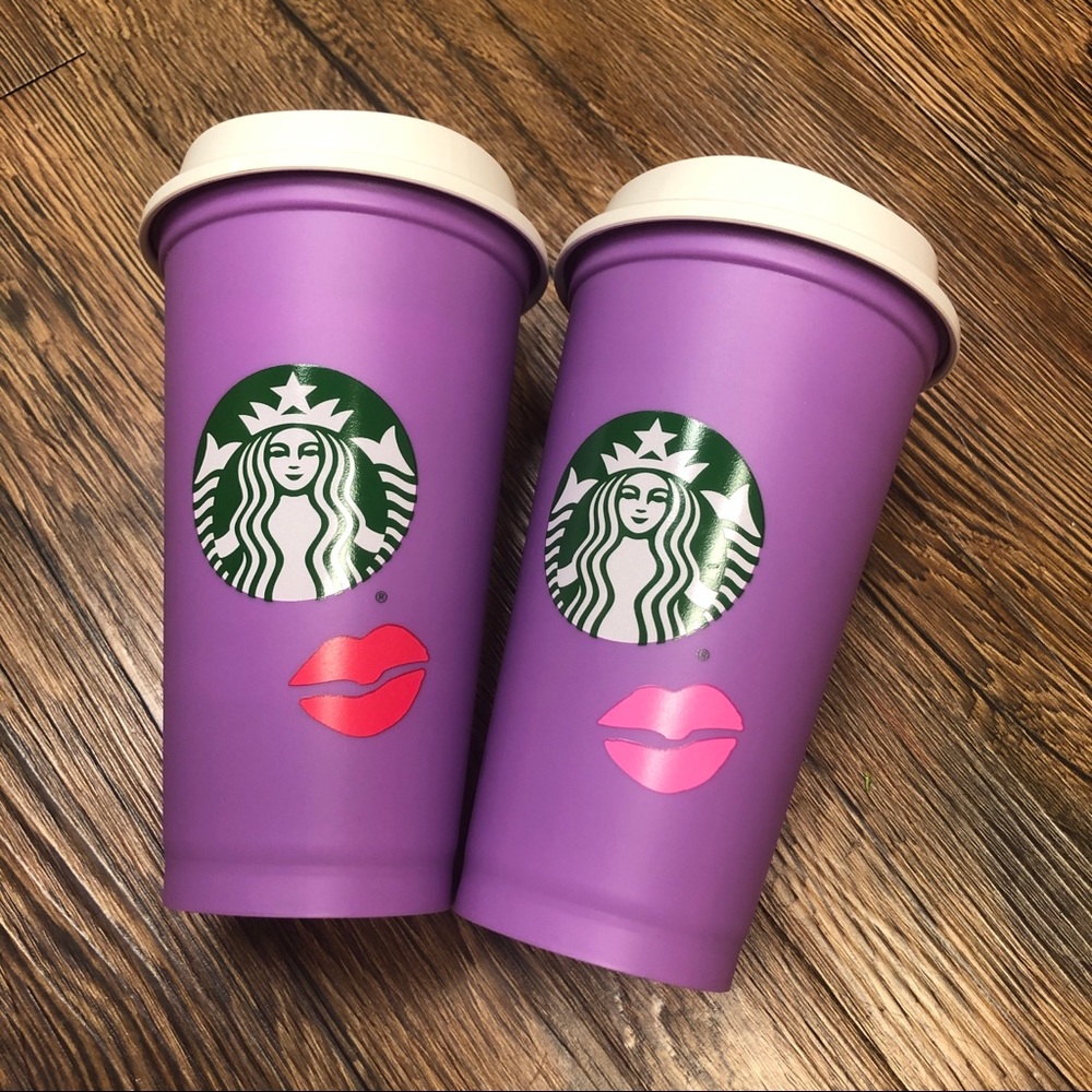 BNWT Starbucks Valentines 2020 Lips Color changing